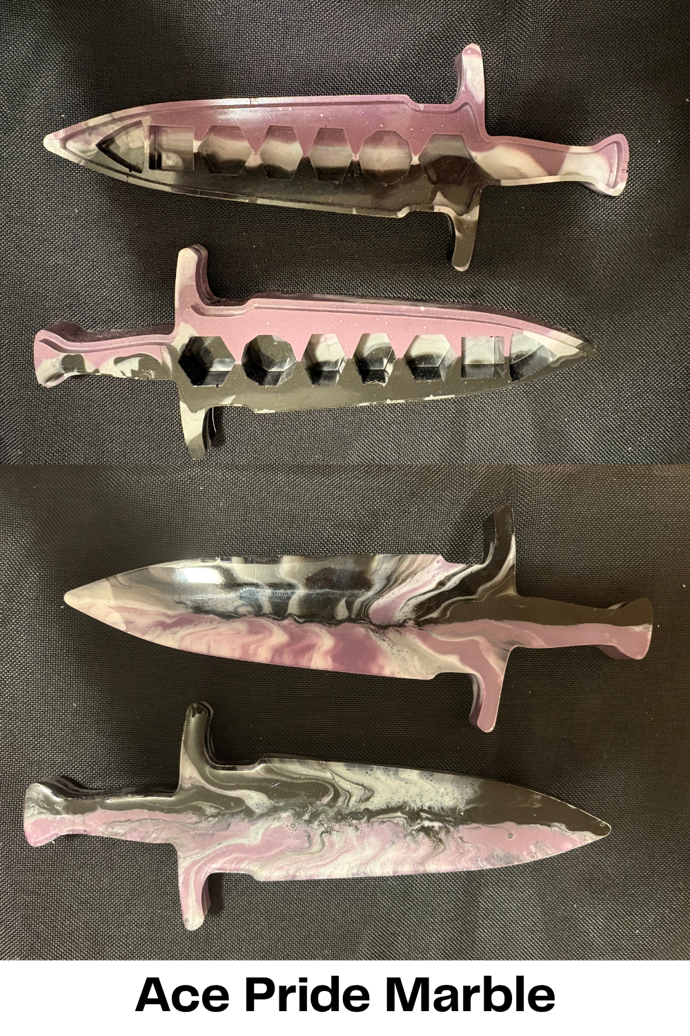 Sword-shaped dice box