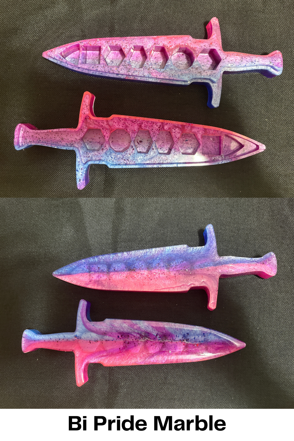 Sword-shaped dice box
