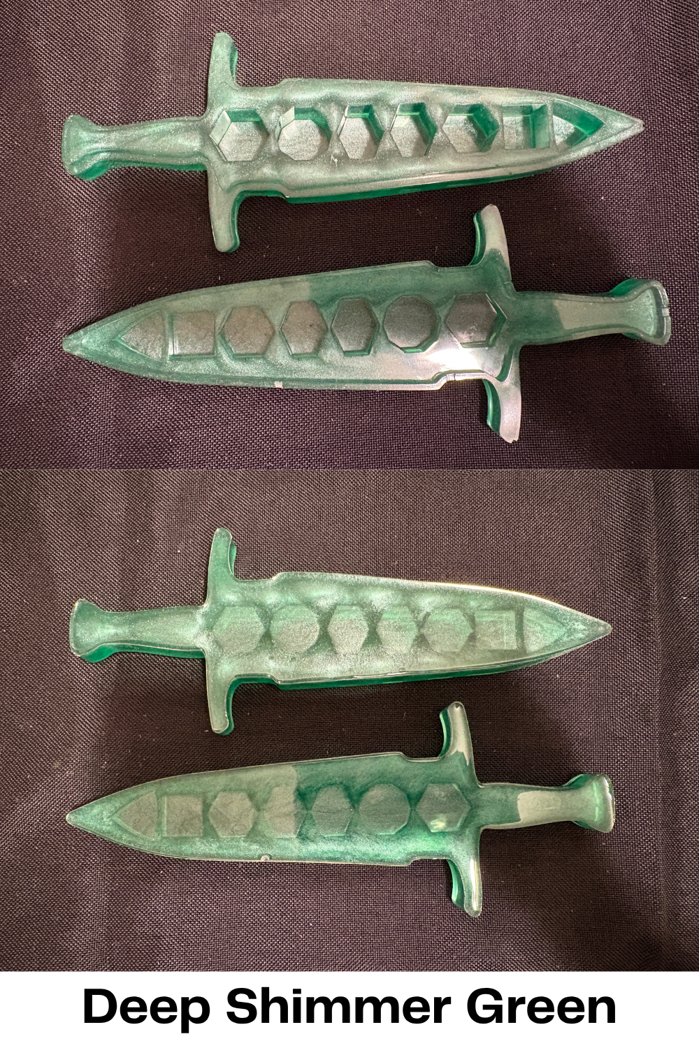 Sword-shaped dice box